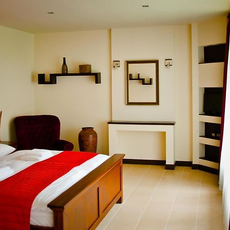 Aranygombos Fogado Hotel Telkibanya Ngoại thất bức ảnh